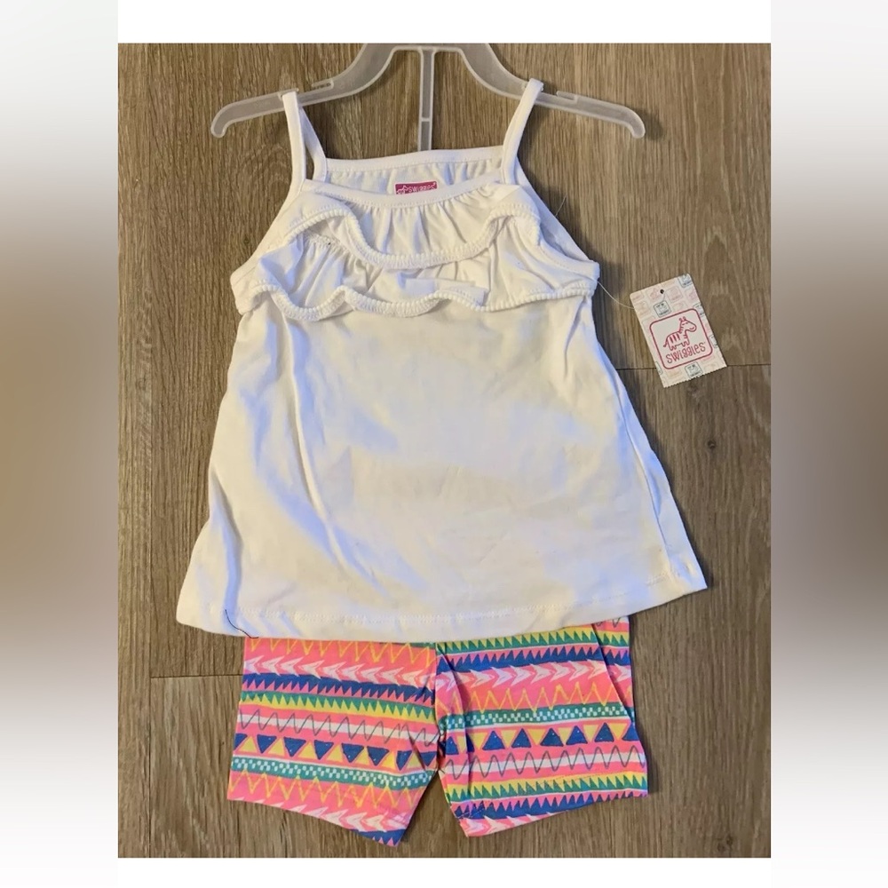 (NWT) Swiggles Girl’s Size 3T Colorful 2Pc Short Outfit With White Tank